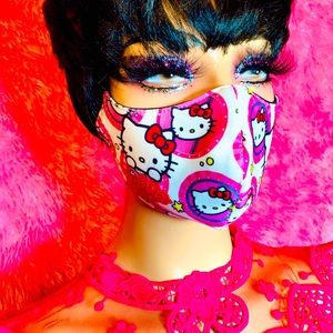 Women’s Hello Kitty Face Mask